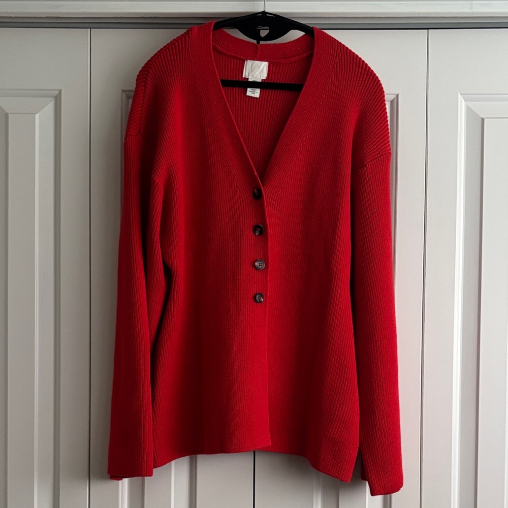 NWOT H&M Red Sweater